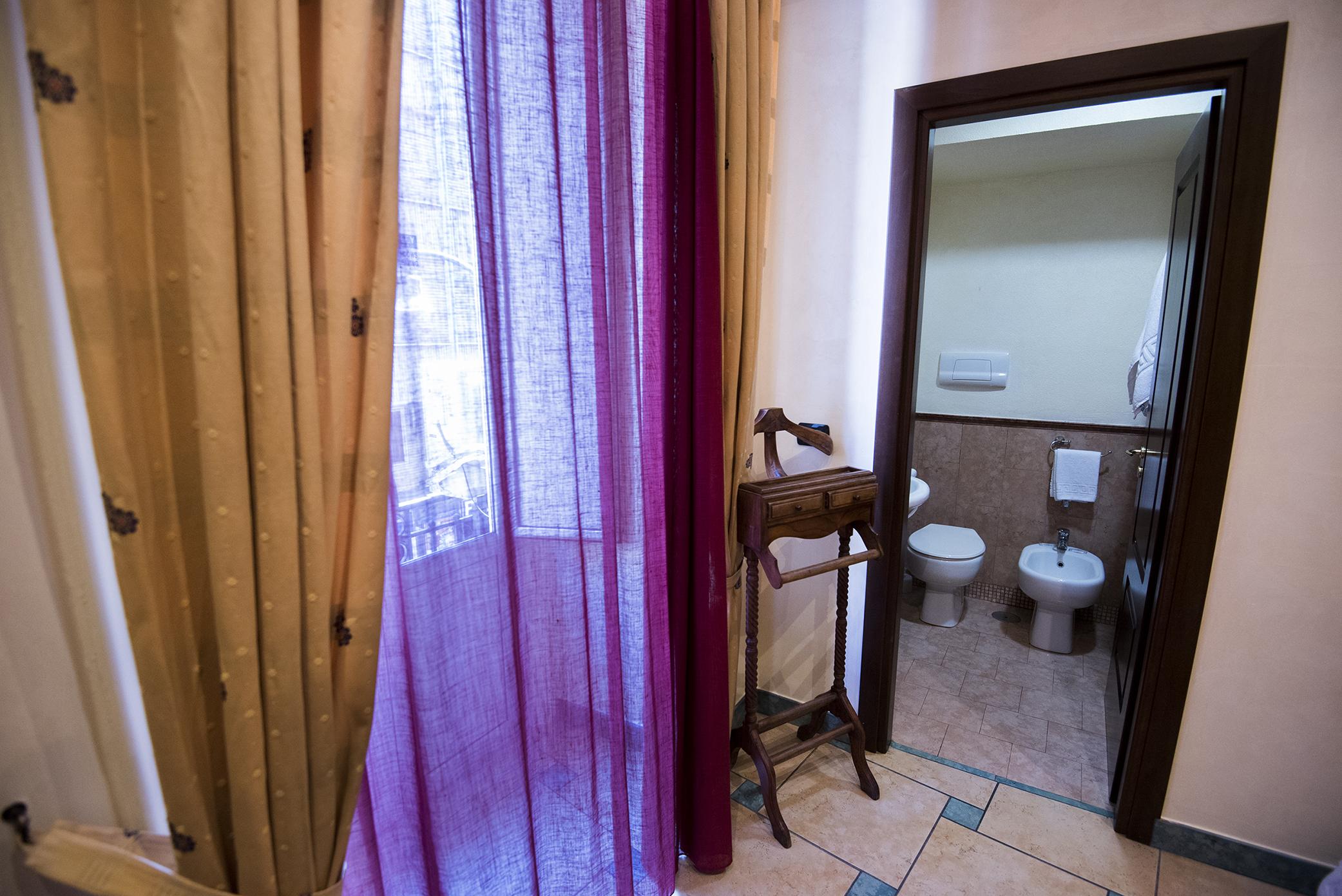 Schilizzi Hotel Наполи Екстериор снимка