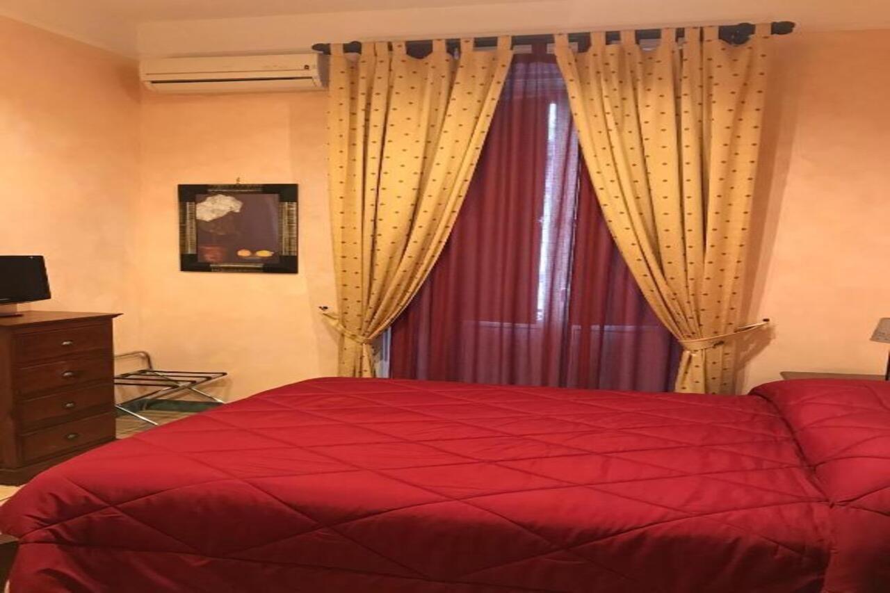 Schilizzi Hotel Наполи Екстериор снимка