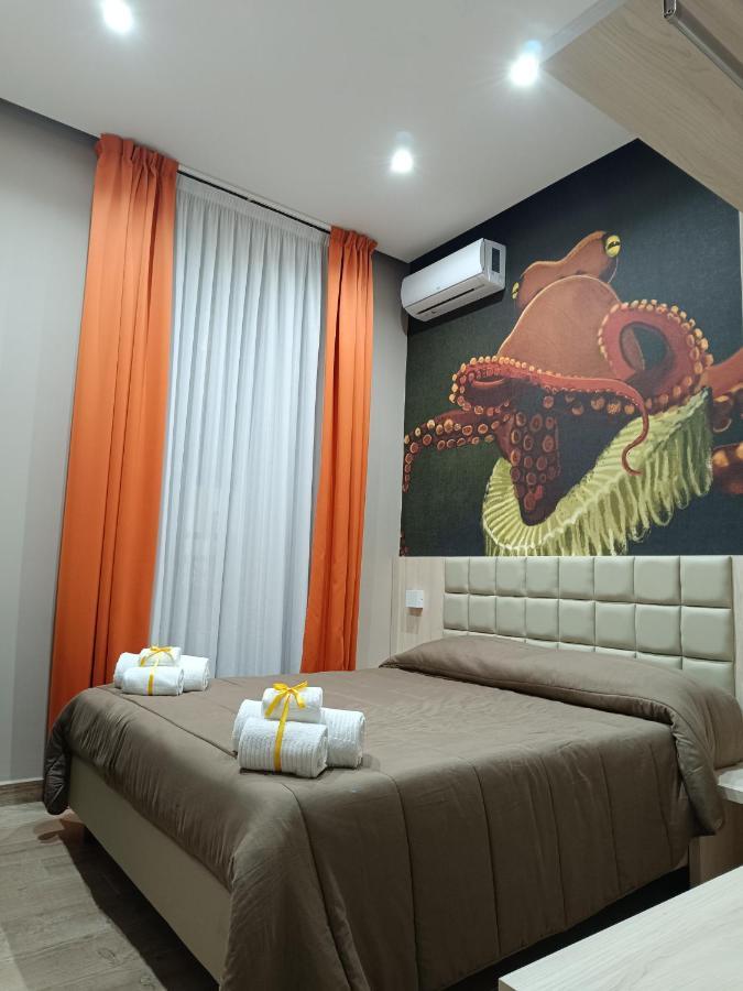Schilizzi Hotel Наполи Екстериор снимка