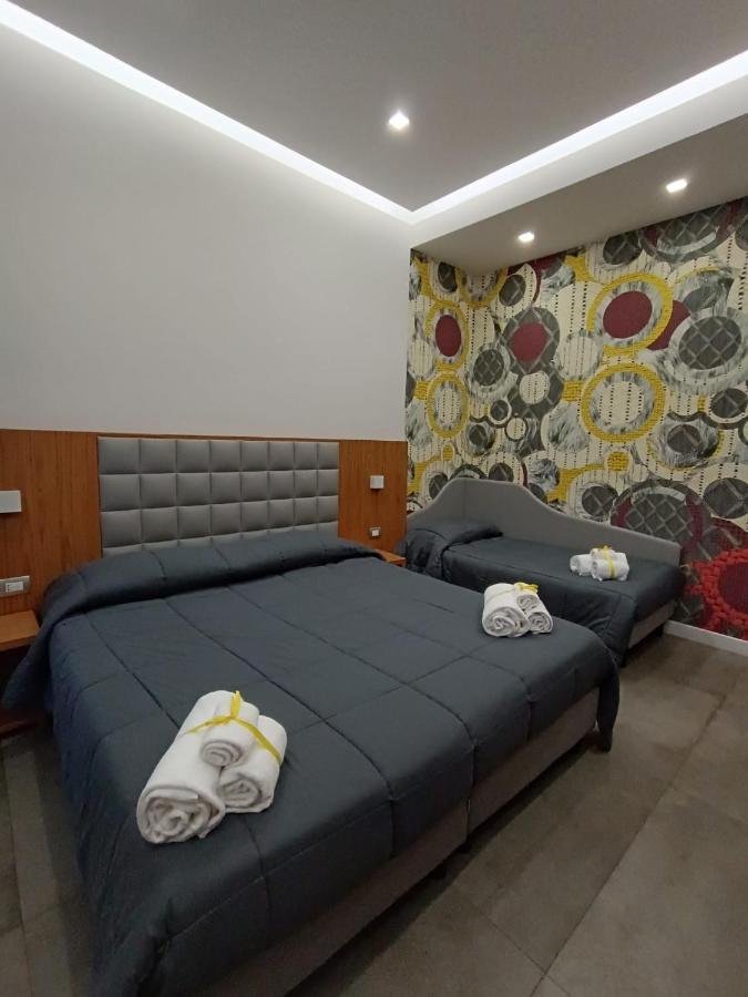 Schilizzi Hotel Наполи Екстериор снимка